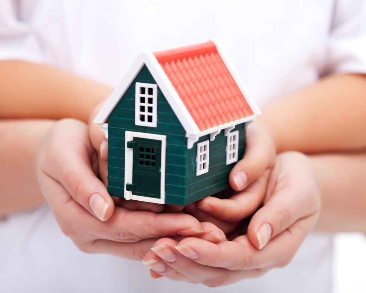 Family-Friendly Features: What to Prioritize When Buying a Home with Children.